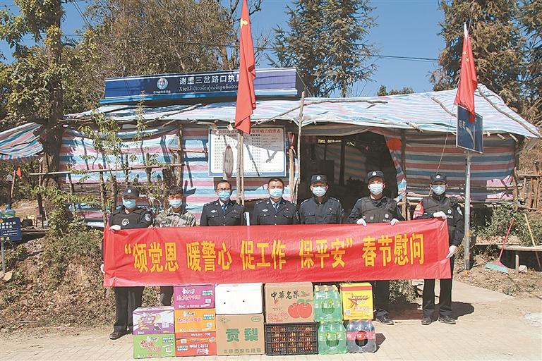 硬核保障 助力打赢疫情防控攻坚战"疫情初期,我们执勤住的是帐篷,随时